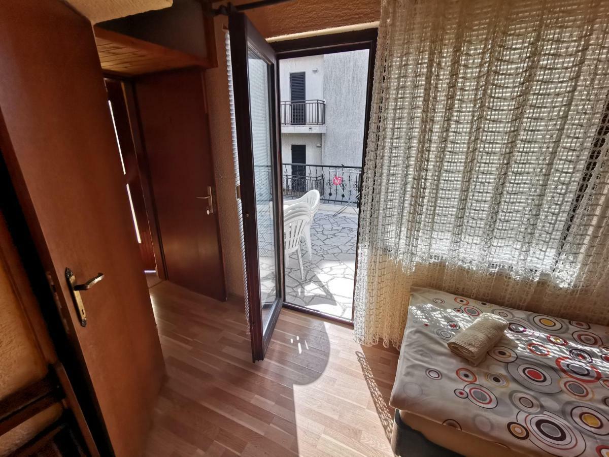 Guest House Dijana 克拉列维察 外观 照片