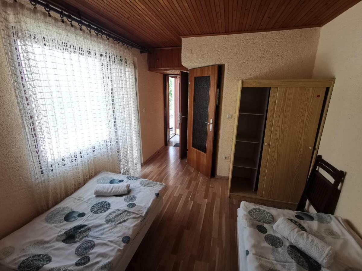 Guest House Dijana 克拉列维察 外观 照片