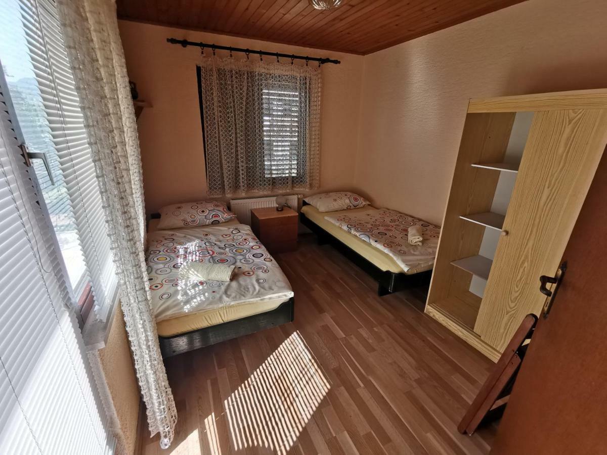 Guest House Dijana 克拉列维察 外观 照片